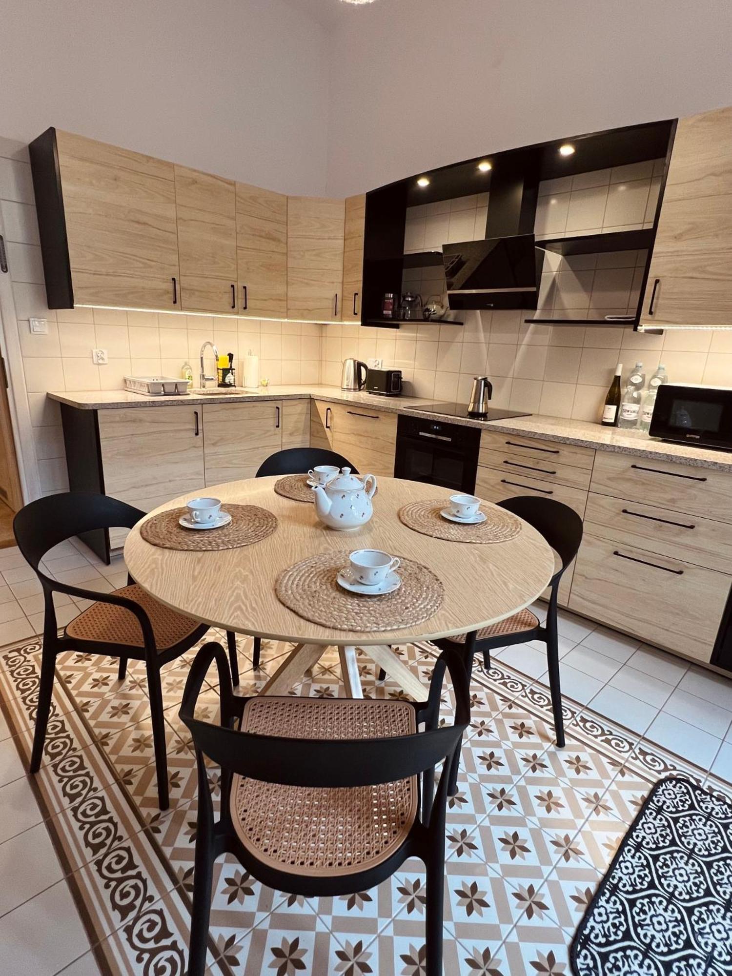 Apartament Rozy كراكوفيا المظهر الخارجي الصورة